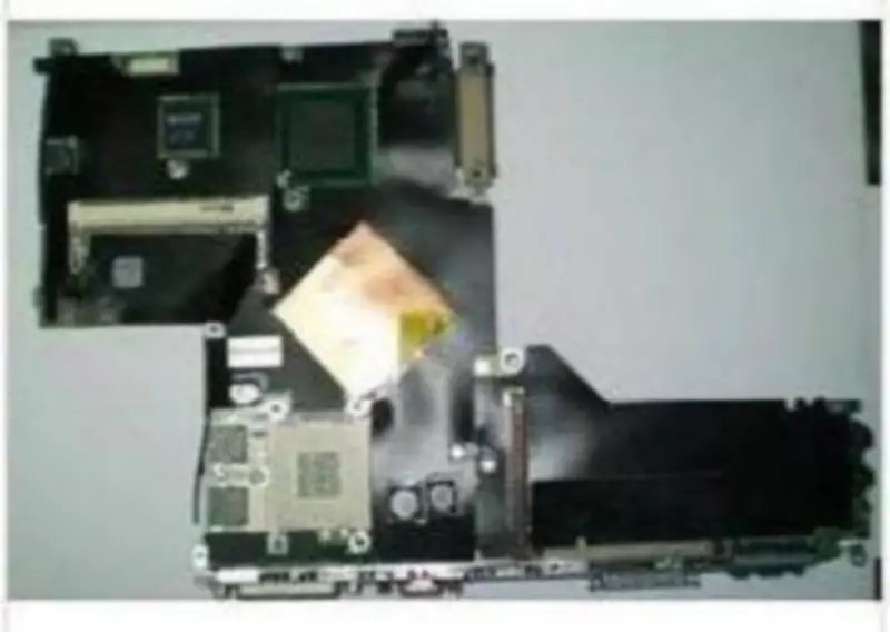 Asus M2400 Hauptplatine