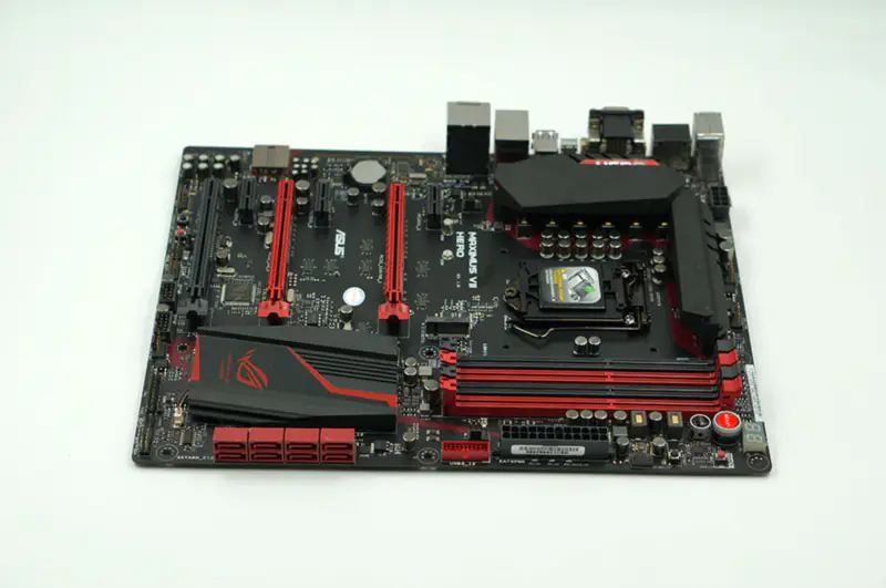Asus MAXIMUS VII HERO Hauptplatine
