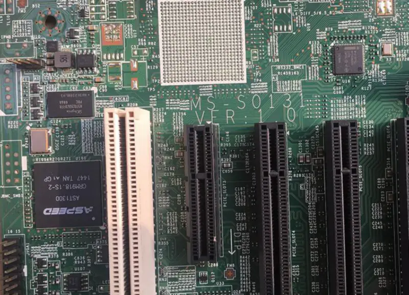 MSI MS-S0131 LGA 1356 Dual Server Motherboard unterstützt 2403