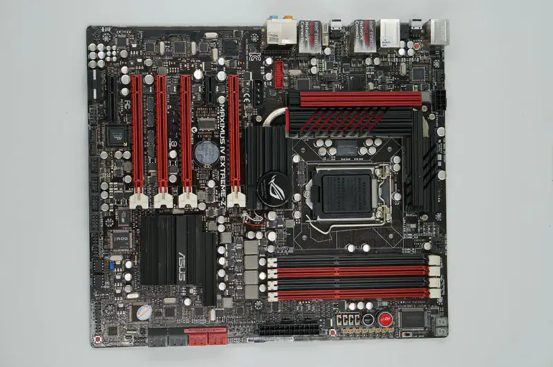 Asus Maximus IV Extreme-Z Hauptplatine