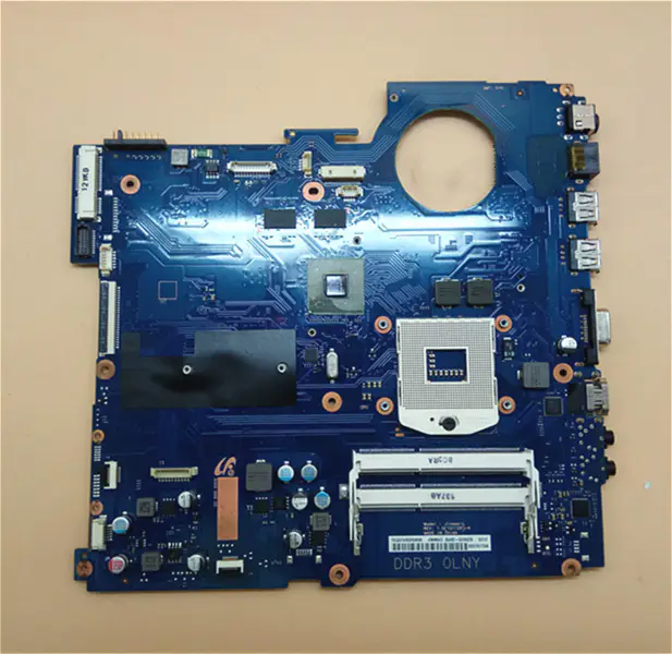 Samsung NP300E Hauptplatine