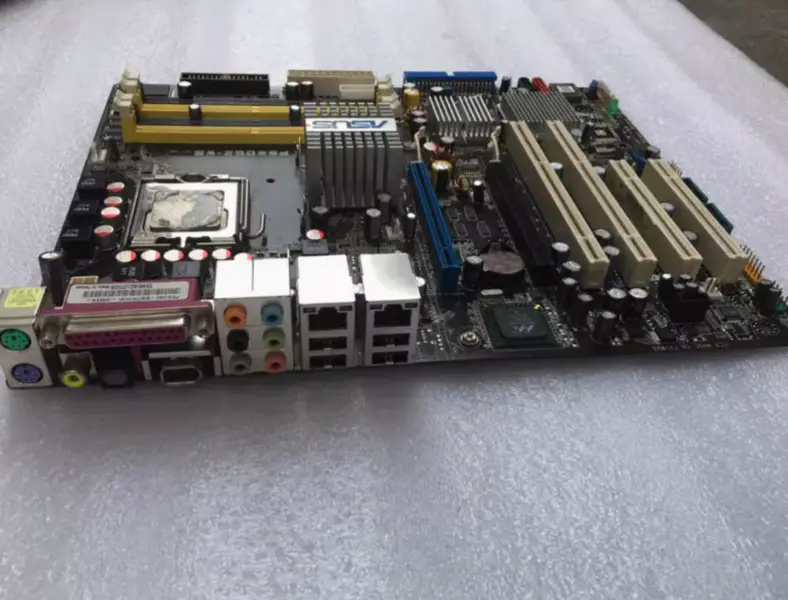 Asus P5WDG2-WS Hauptplatine
