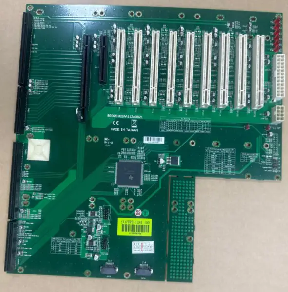 Portwell (R)PBPE-12A9 100 B9305362AA112A9821 Backplane