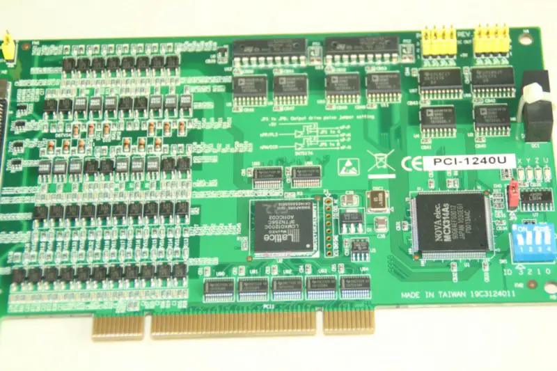 Advantech PCI-1240 PCI-1240U 4-Achsen-Bewegungssteuerungskarte