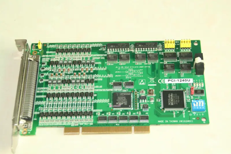 Advantech PCI-1240 PCI-1240U 4-Achsen-Bewegungssteuerungskarte