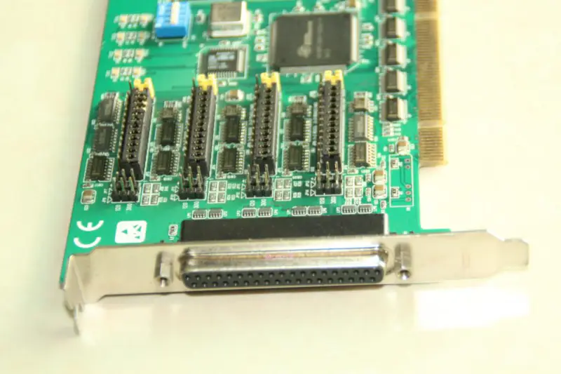 Advantech PCI-1612U A1 01-1 Industrielle Kommunikationskarte