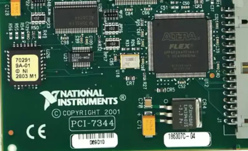 NI PCI-7344 4-Achsen-PCI-Stepper/Servocontroller