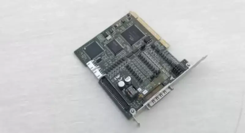 ADLINK PCI-8102 Zwei-Achsen-Bewegungssteuerungskarte