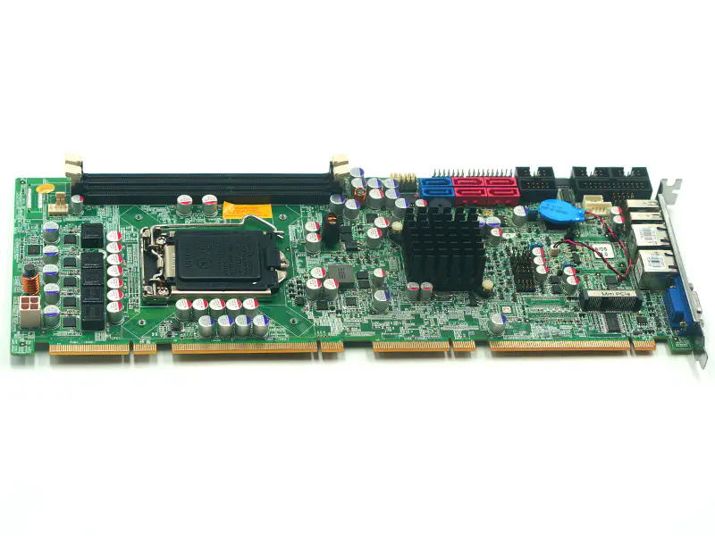 IEI PCIE-Q670-R20 Hauptplatine
