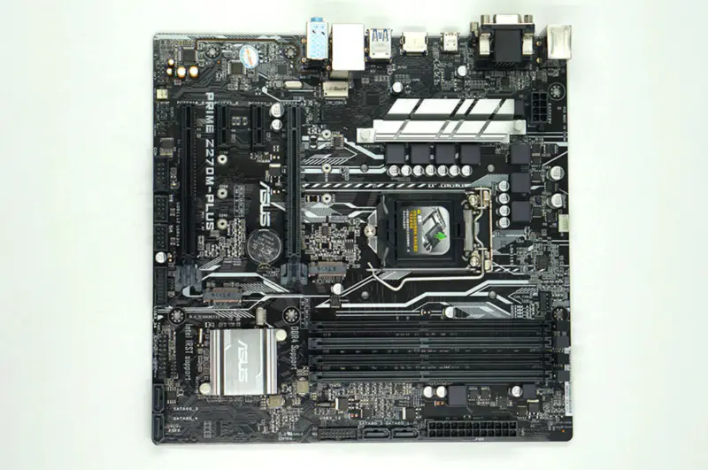 Asus PRIME Z270M-PLUS Z270 LGA 1151 Micro-ATX-Motherboard