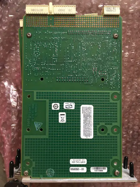 NI PXI-2565 777754-01 PXI-Relais-Modul