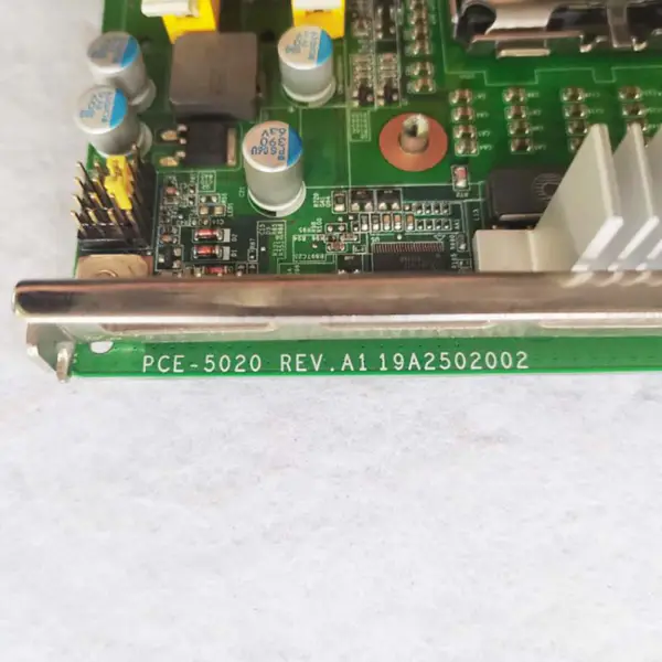 Pce-5020 Rev.a1 Pce-5020vg mit CPU-Speicher Industrielle Steuerung Motherboard