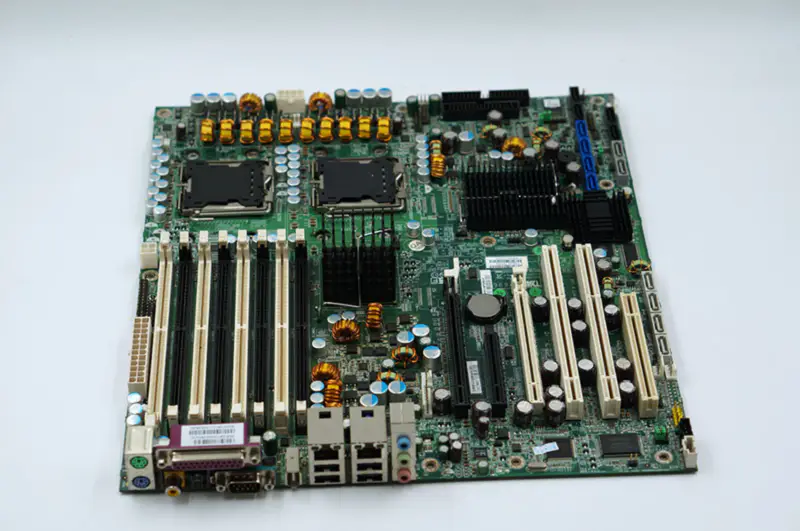 Fujitsu Siemens S26361-D1808-A10 Hauptplatine