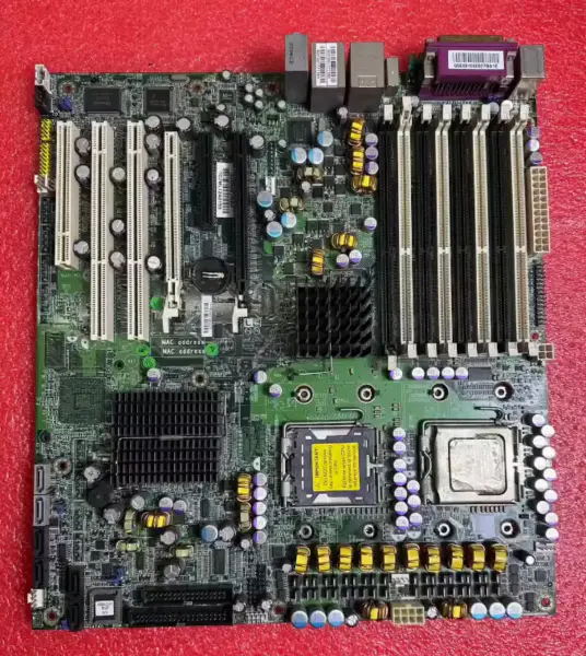Tyan S2696A2NRF Hauptplatine