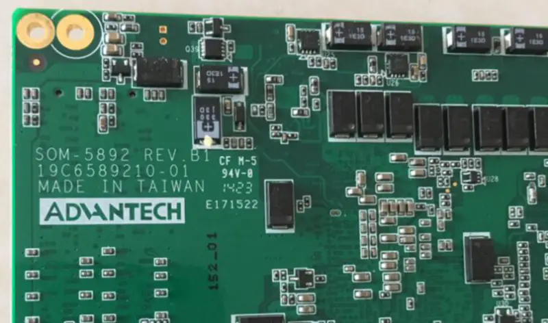 SOM-5892 REV.B1 Grundplatine für industrielle Steuerungen
