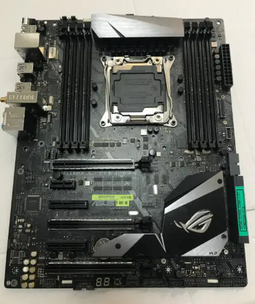 Asus ROG STRIX X299-E Gaming-Motherboard
