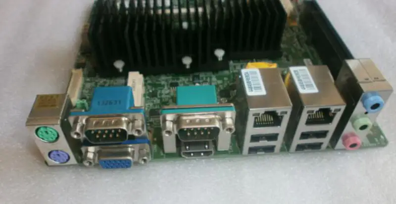 AXIOMTEK SYS76877VGGA-DC-GJ MS-9893 VER:1.2 Grundplatine für industrielle Steuerungsanlagen