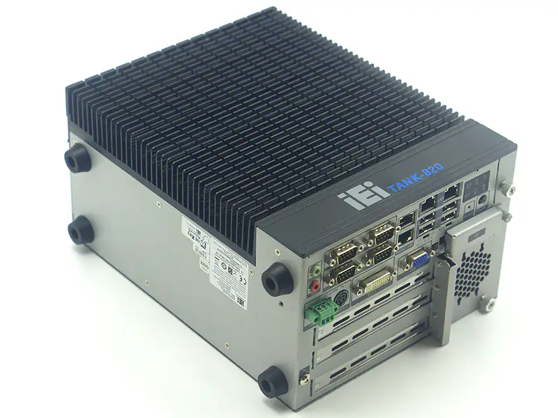 IEI TANK-820-H61 Industriecomputer