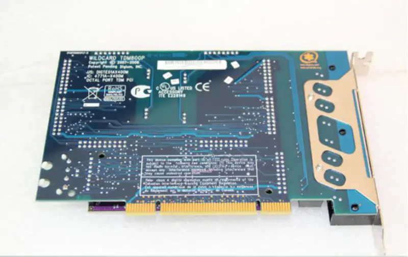 Digium TDM800P Hauptplatine