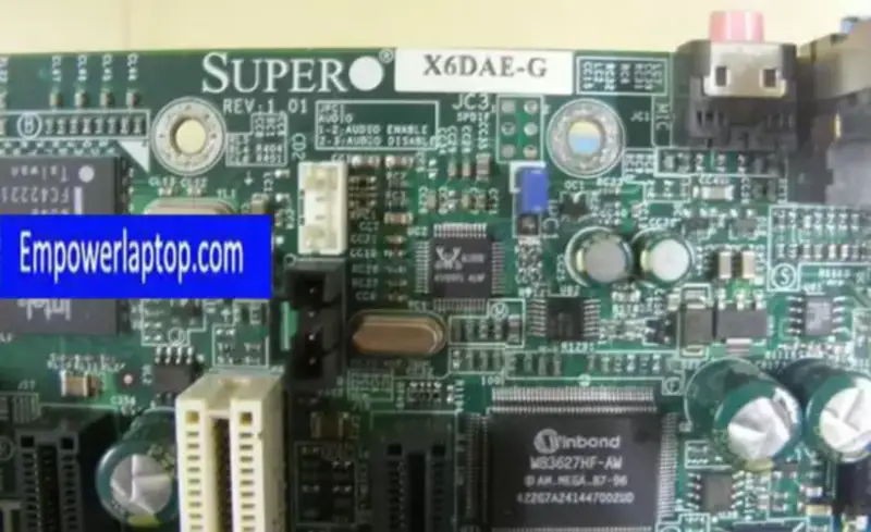 SuperMicro X6DAE-G 800 FSB Workstation-Motherboard mit zwei PCI-E-Steckplätzen