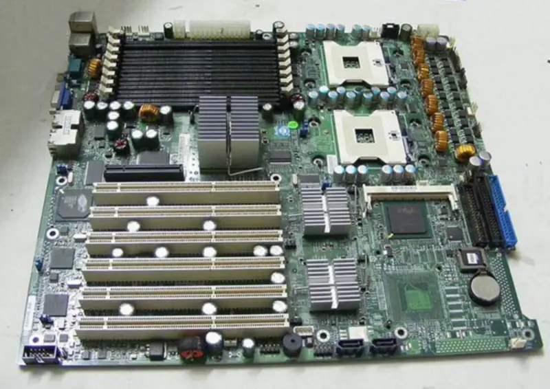 SuperMicro X6DHE-XB Server-Motherboard