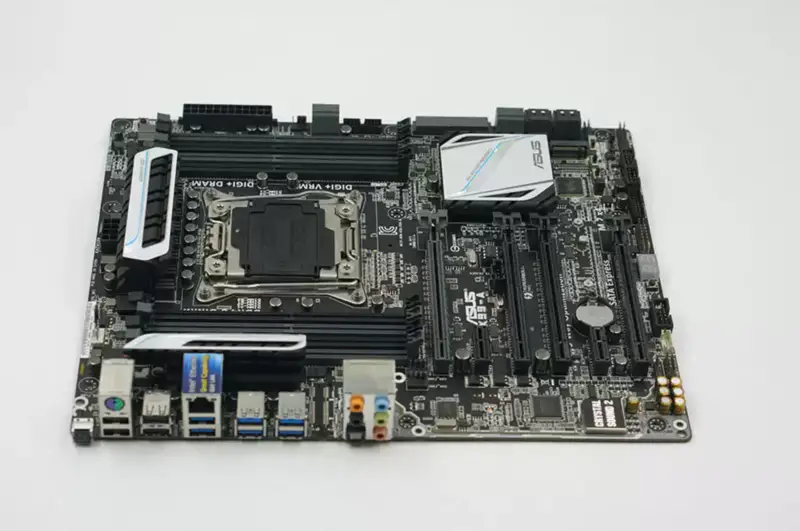 Asus X99-A Mainboard X99 LGA 2011-v3 X ATX