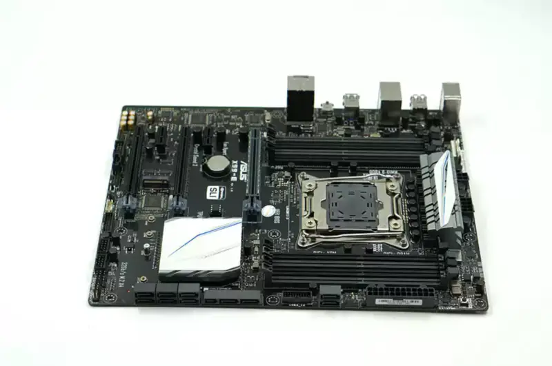 Asus X99-E Mainboard