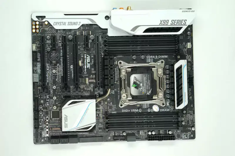 ASUS X99-PRO/USB3.1 Desktop-Motherboard