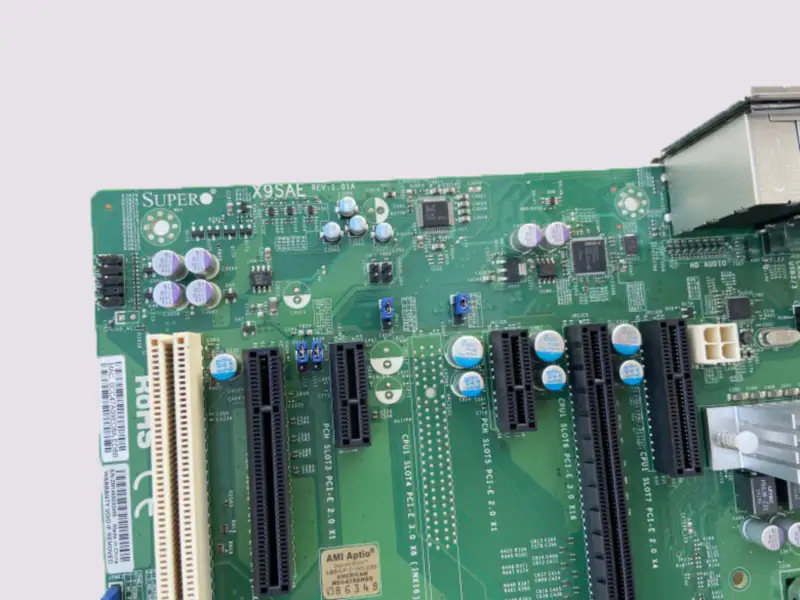 Supermicro X9SAE REV:1.01A Industrie-Motherboard