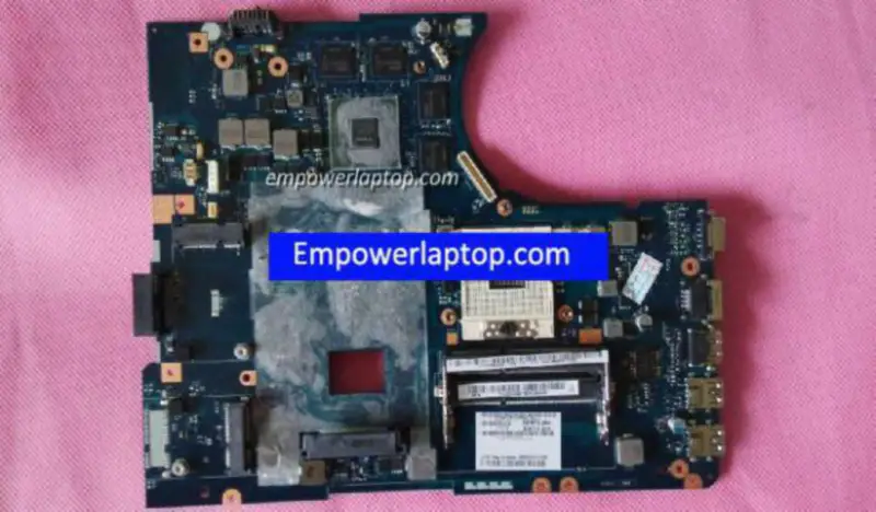 Lenovo Y580 LA-8002P Hauptplatine