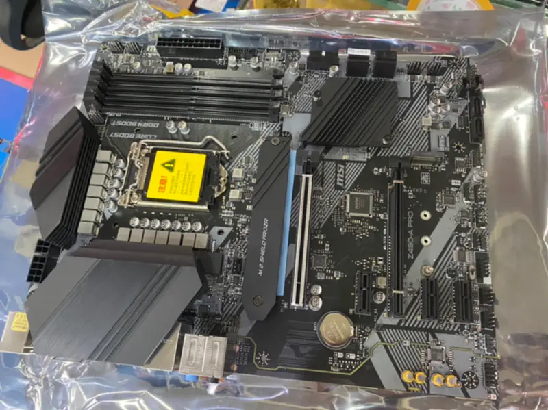 MSI Z490-A PRO Mainboard LGA 1200 Intel Z490 PCI-E 3.0 M.2 DDR4 128GB ATX