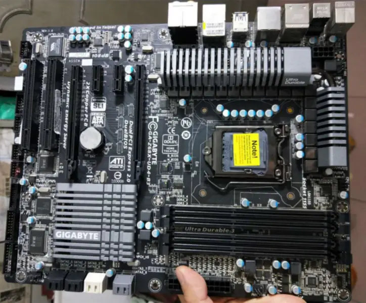 Gigabyte GA-Z68XP-UD4-B3 Mainboard Z68XP-UD4 Z68 LGA 1155 i3 i5 i7 DDR3 32G SATA3 USB3.0 ATX