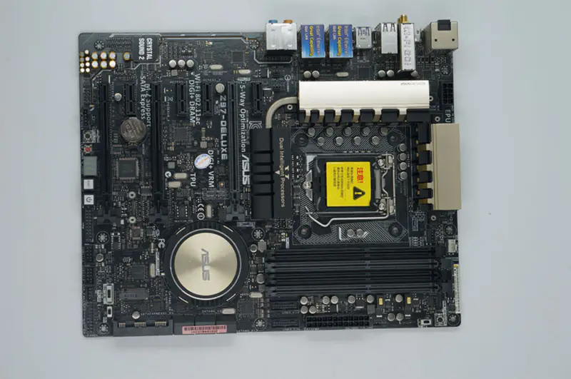 Asus Z97-Deluxe Hauptplatine Z97 LGA1150 ATX