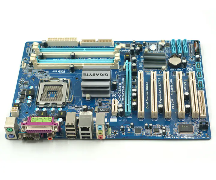 Gigabyte GA-P43T-ES3G LGA 775 P43T-ES3G P43 Hauptplatine
