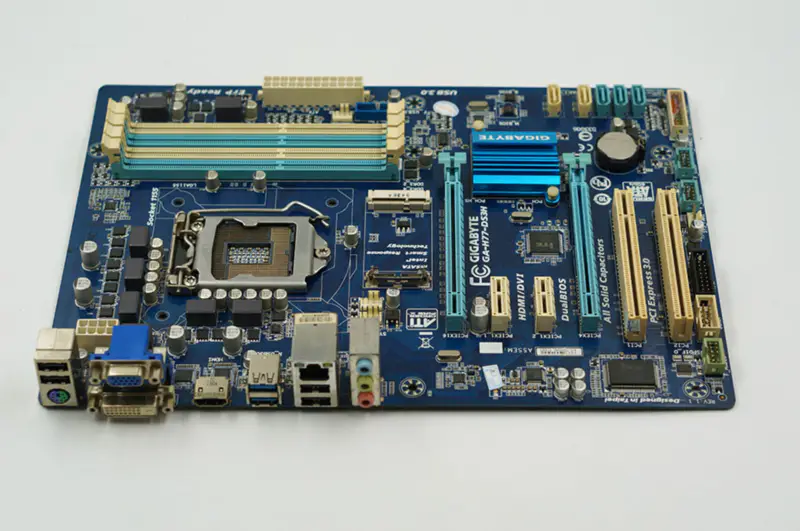 Gigabyte GA-H77-DS3H H77-DS3H Hauptplatine LGA1155
