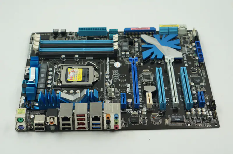 Asus P7P55D-E EVO Hauptplatine LGA1156