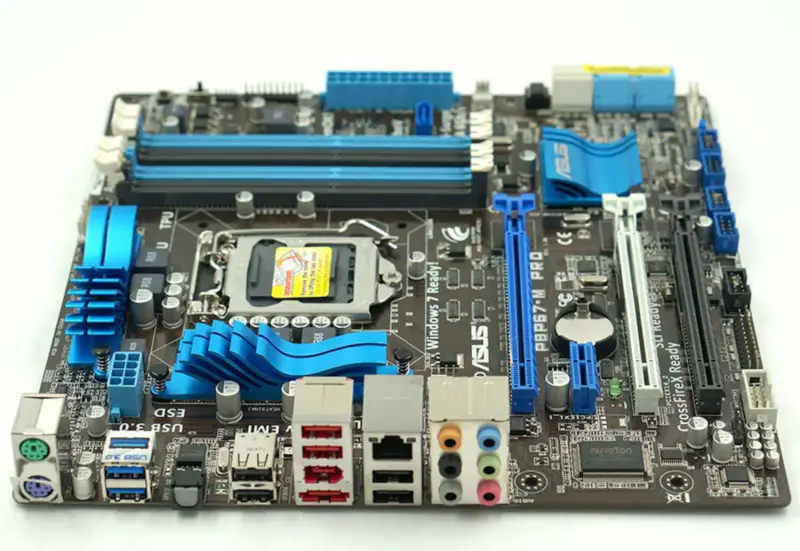 Asus P8P67-M PRO Hauptplatine