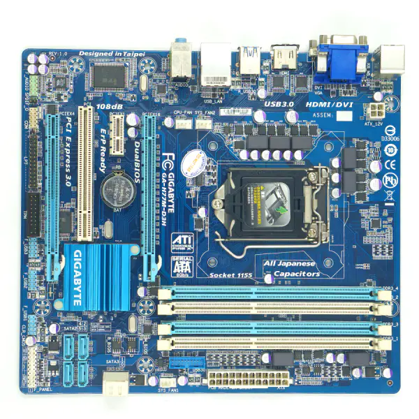 Gigabyte GA-H77M-D3H H77M-D3H Mainboard
