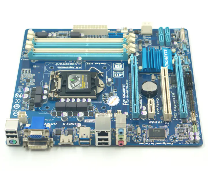 Gigabyte GA-H77M-D3H H77M-D3H Mainboard