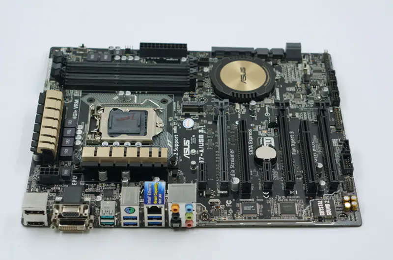 Asus Z97-A/USB3.1 Hauptplatine Z97 LGA1150 ATX