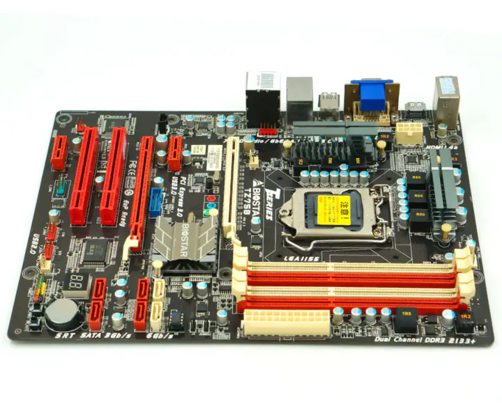 Biostar TZ75B Hauptplatine Z75 LGA1155 ATX