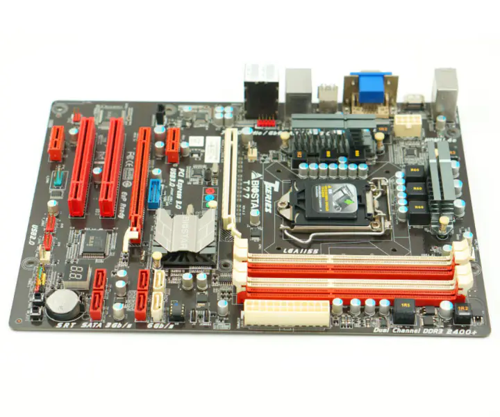 Biostar T77 H77 LGA 1155 ATX Hauptplatine