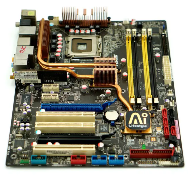 Asus P5K Deluxe/WiFi-AP Hauptplatine P35 LGA775 ATX