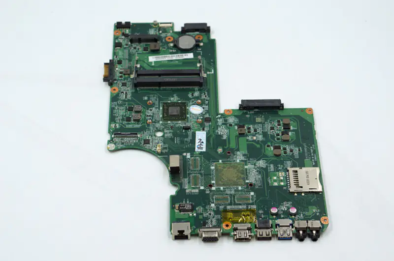Toshiba A000243950 DA0BD9MB8F0 L75D Hauptplatine